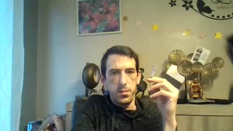Snapshot of skinnybigcock2 chatting on January 28, 7:53 am SkinnyBigCock2 online show from January 28, 7:53 am