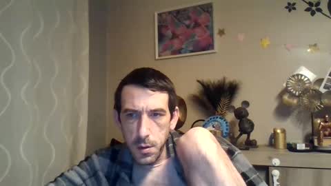 Snapshot of skinnybigcock2 chatting on February 10, 4:30 am SkinnyBigCock2 online show from February 10, 4:30 am