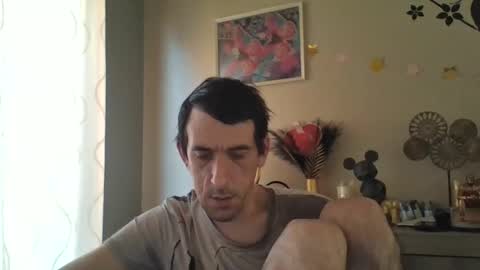 Snapshot of skinnybigcock2 chatting on February 26, 7:53 am SkinnyBigCock2 online show from February 26, 7:53 am