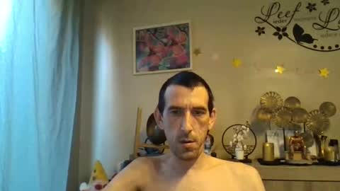 Snapshot of skinnybigcock2 chatting on September 12, 7:08 am SkinnyBigCock2 online show from September 12, 7:08 am