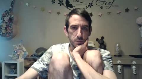 SkinnyBigCock2 online show from March 8, 7:45 am