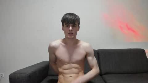 Snapshot of skinnyguywithbigd chatting on January 7, 11:14 pm skinnyguywithbigd online show from January 7, 11:14 pm