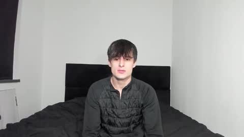 Snapshot of skinnyguywithbigd chatting on November 26, 4:08 pm skinnyguywithbigd online show from November 26, 4:08 pm