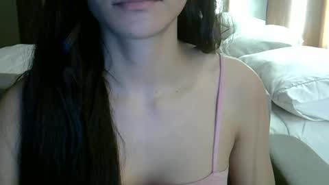 skinnykittencam online show from September 10, 7:41 am