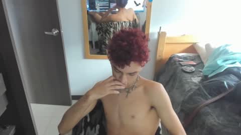 skinnypipe15 online show from October 26, 2:12 pm