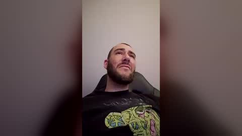 Meatnbones online show from July 5, 4:47 pm