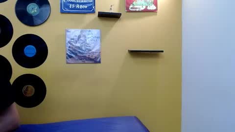 VERUS online show from April 12, 7:30 pm