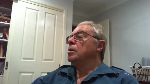 Snapshot of skipper1970 chatting on April 7, 9:43 am Skipper1970 online show from April 7, 9:43 am
