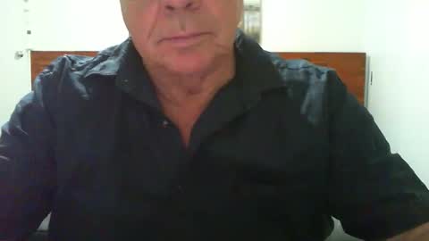 Snapshot of skipper1970 chatting on April 8, 9:42 am Skipper1970 online show from April 8, 9:42 am