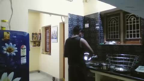 Indianslut1431 online show from April 4, 5:32 pm