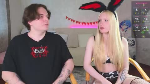 Ethan and Mona online show from June 5, 12:33 pm