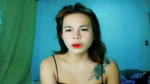 Snapshot of sky_andrea chatting on January 19, 2:37 am Mj online show from January 19, 2:37 am