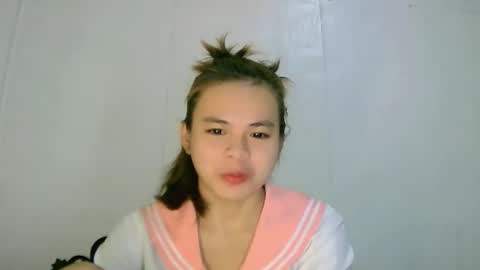 Snapshot of sky_andrea chatting on February 10, 4:05 am Mj online show from February 10, 4:05 am