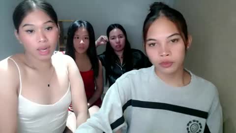    online show from December 16, 1:11 pm