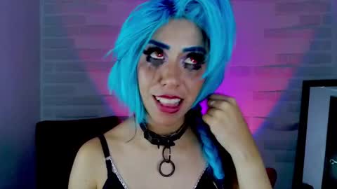  Mile     online show from December 15, 9:35 am