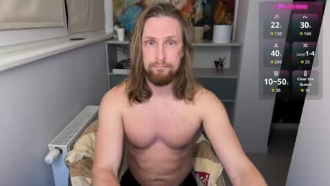 sky_guy25 online show from April 3, 8:40 pm