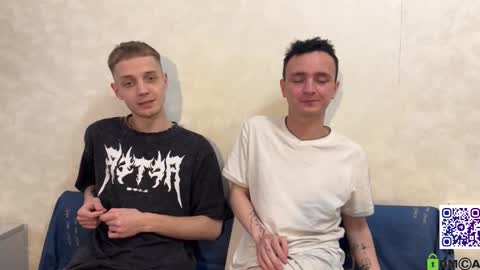 Snapshot of sky_hunter chatting on September 12, 1:33 pm sky_hunter online show from September 12, 1:33 pm