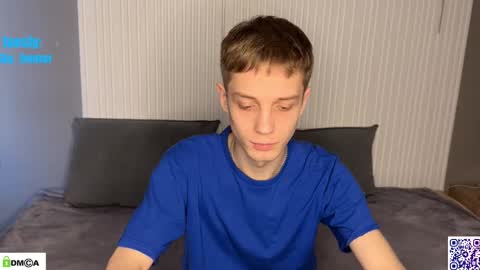 Snapshot of sky_hunter chatting on November 23, 1:00 pm sky_hunter online show from November 23, 1:00 pm