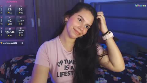 Snapshot of sky_lover_ chatting on December 9, 5:52 pm Sky online show from December 9, 5:52 pm