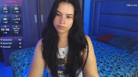 Snapshot of sky_lover_ chatting on January 11, 7:27 pm Sky online show from January 11, 7:27 pm
