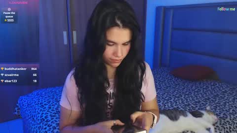 Snapshot of sky_lover_ chatting on January 23, 11:58 am Sky online show from January 23, 11:58 am