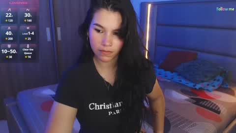 Snapshot of sky_lover_ chatting on March 12, 9:23 am Sky online show from March 12, 9:23 am