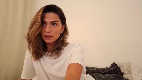 Vi online show from December 4, 2:15 pm