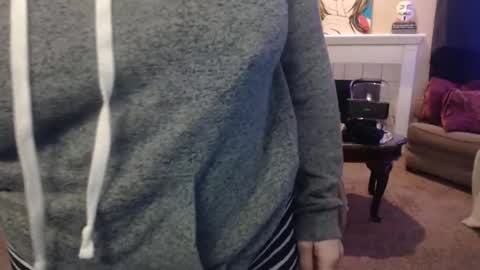 SKYLE   online show from February 23, 12:30 am