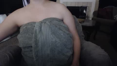 SKYLE   online show from September 29, 6:24 pm