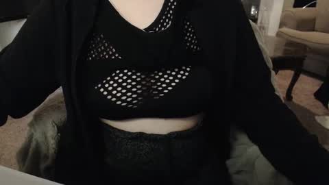 SKYLE   online show from October 27, 9:41 pm