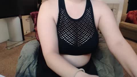 SKYLE   online show from November 14, 7:18 am