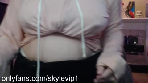 SKYLE   online show from January 18, 12:25 am