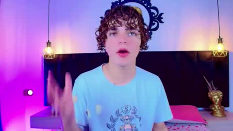 Snapshot of skyee_angel chatting on January 11, 1:38 pm Angel online show from January 11, 1:38 pm