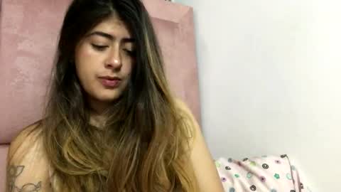 Snapshot of skyler1195 chatting on September 17, 2:24 am Skyler online show from September 17, 2:24 am