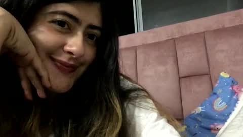 Skyler online show from November 28, 5:32 am