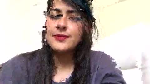 Skyler online show from April 17, 9:18 pm