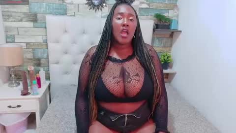 Snapshot of skyler_naomi chatting on April 15, 2:46 pm skyler_naomi online show from April 15, 2:46 pm