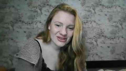 Skyler online show from October 22, 3:56 pm