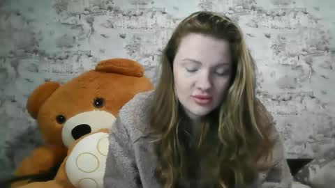 Skyler online show from February 6, 5:38 pm