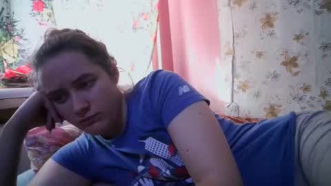 skyressie333 online show from January 19, 11:23 am