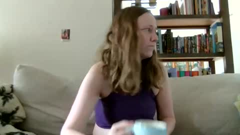 Snapshot of skywinters chatting on May 11, 1:28 pm Sky Winters online show from May 11, 1:28 pm