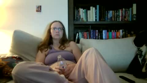 Snapshot of skywinters chatting on May 28, 2:09 am Sky Winters online show from May 28, 2:09 am