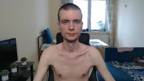 Snapshot of slavaxxx777 chatting on May 15, 11:28 am Slava GAY. PVT OPEN. online show from May 15, 11:28 am