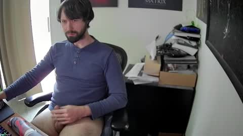 slave2pussy online show from March 3, 12:04 am