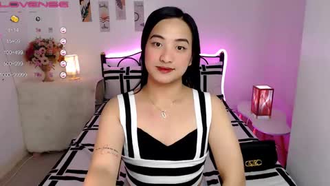 Queen Cyrine online show from January 5, 6:46 am