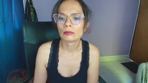 Snapshot of slavefuck chatting on February 10, 4:11 pm SlaveFuck online show from February 10, 4:11 pm