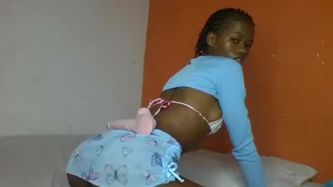 Snapshot of slaybby chatting on February 21, 5:20 pm Slaybby online show from February 21, 5:20 pm