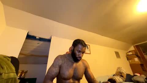 Snapshot of slaythereal3 chatting on March 10, 4:28 am slaythereal3 online show from March 10, 4:28 am