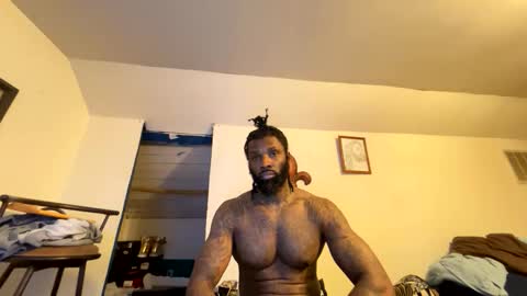 Snapshot of slaythereal3 chatting on March 16, 3:12 am slaythereal3 online show from March 16, 3:12 am