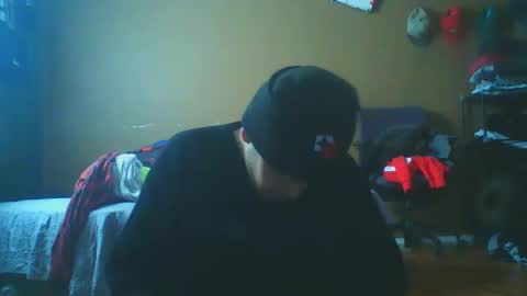 Snapshot of sleazyycarlit chatting on April 7, 12:33 am Sleazyycarlitx online show from April 7, 12:33 am